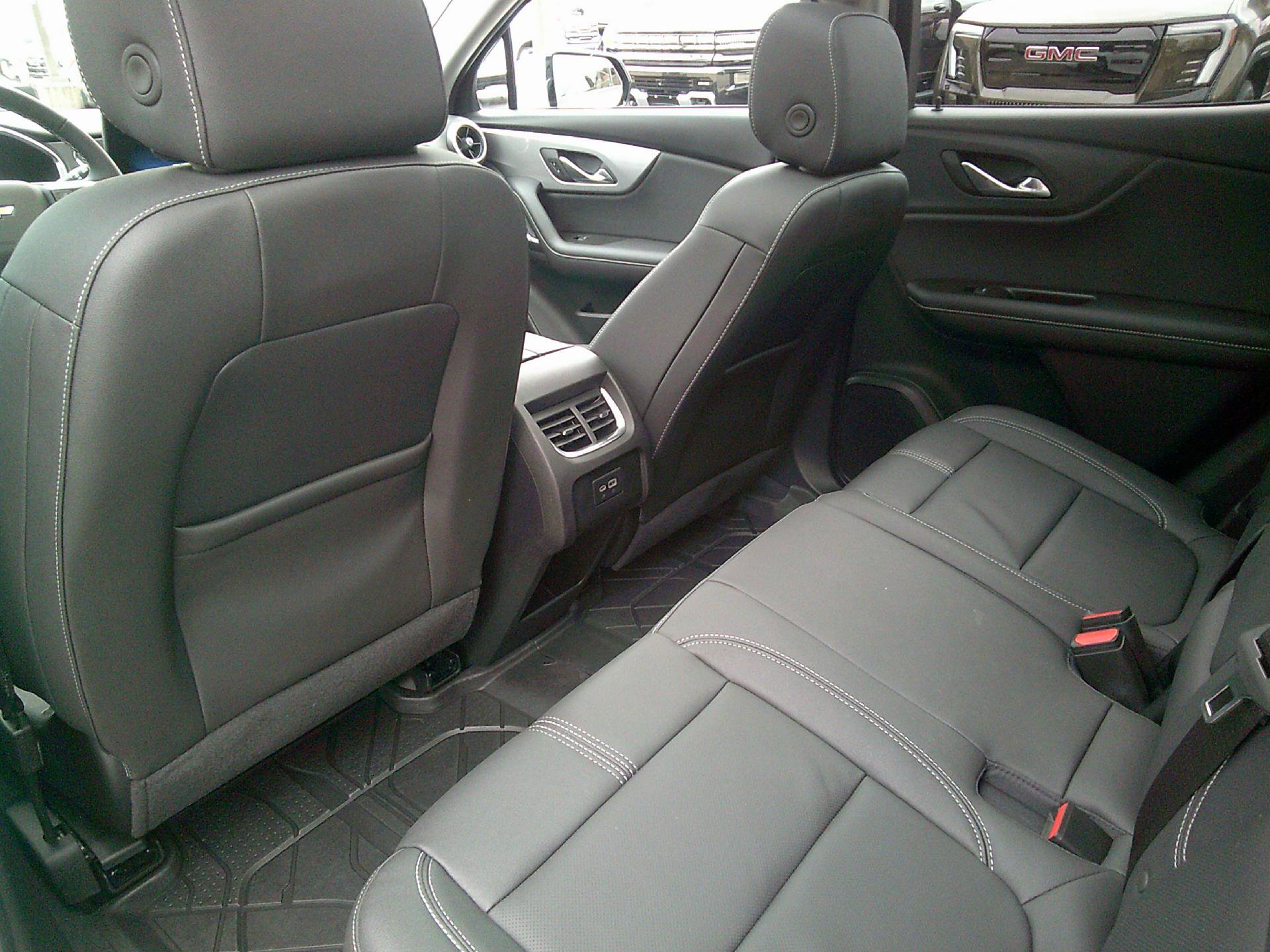 Certified 2024 Chevrolet Blazer LT w/ LPO, Floor Liner Package image 8