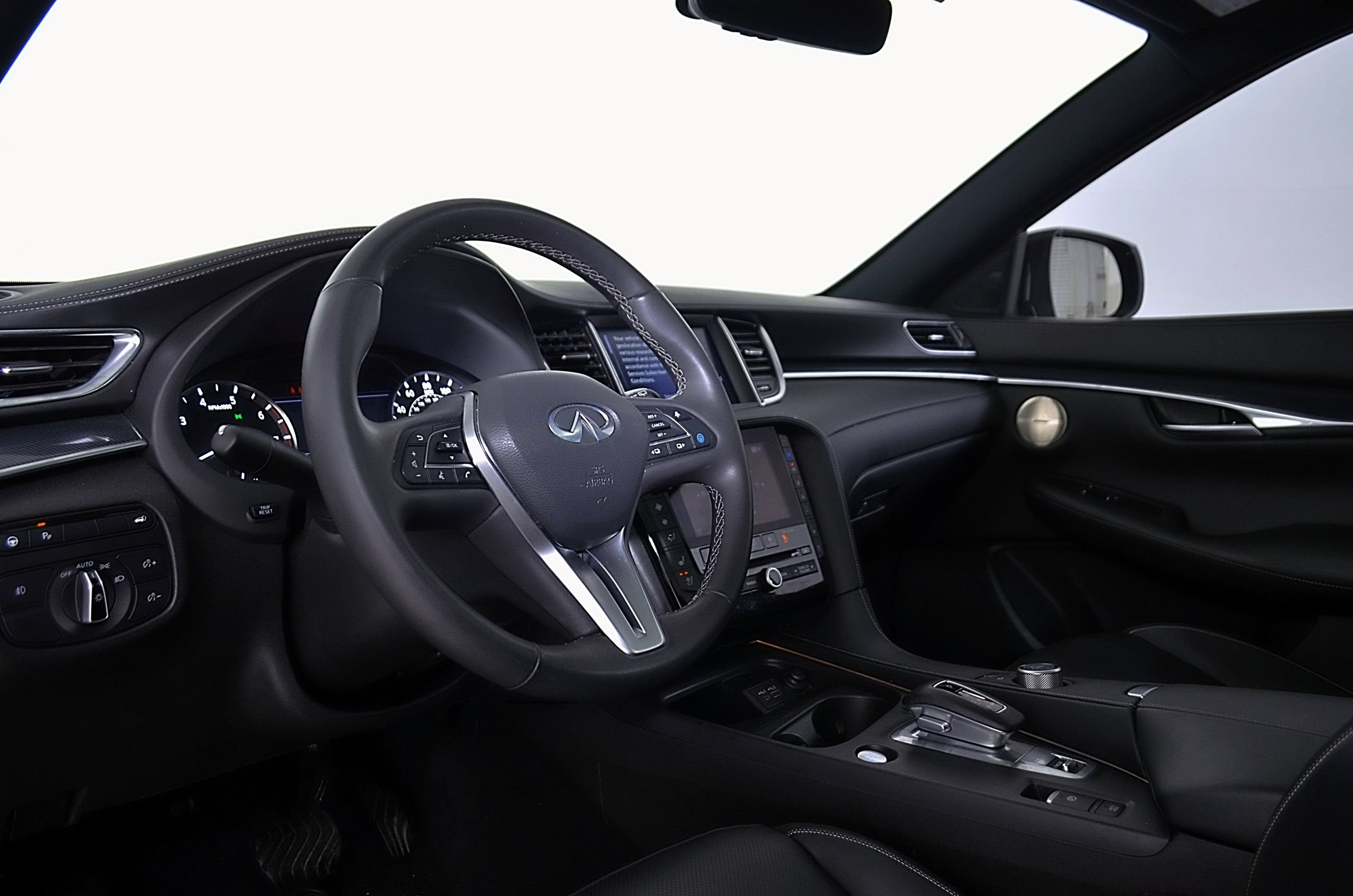 Used 2024 INFINITI QX50 Sport FWD image 14