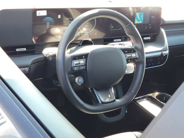 Used 2026 Hyundai Ioniq 5 SE image 3