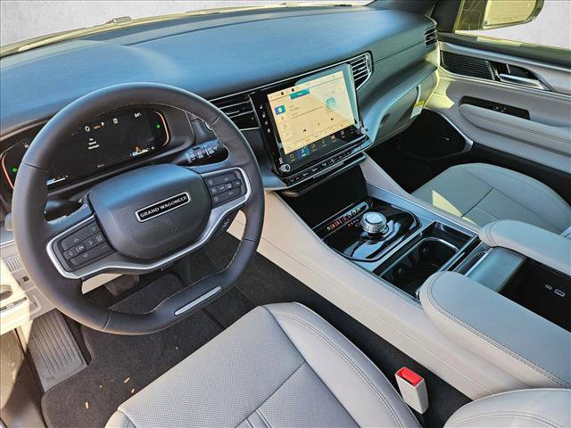 New 2026 Jeep Grand Wagoneer 2WD image 3