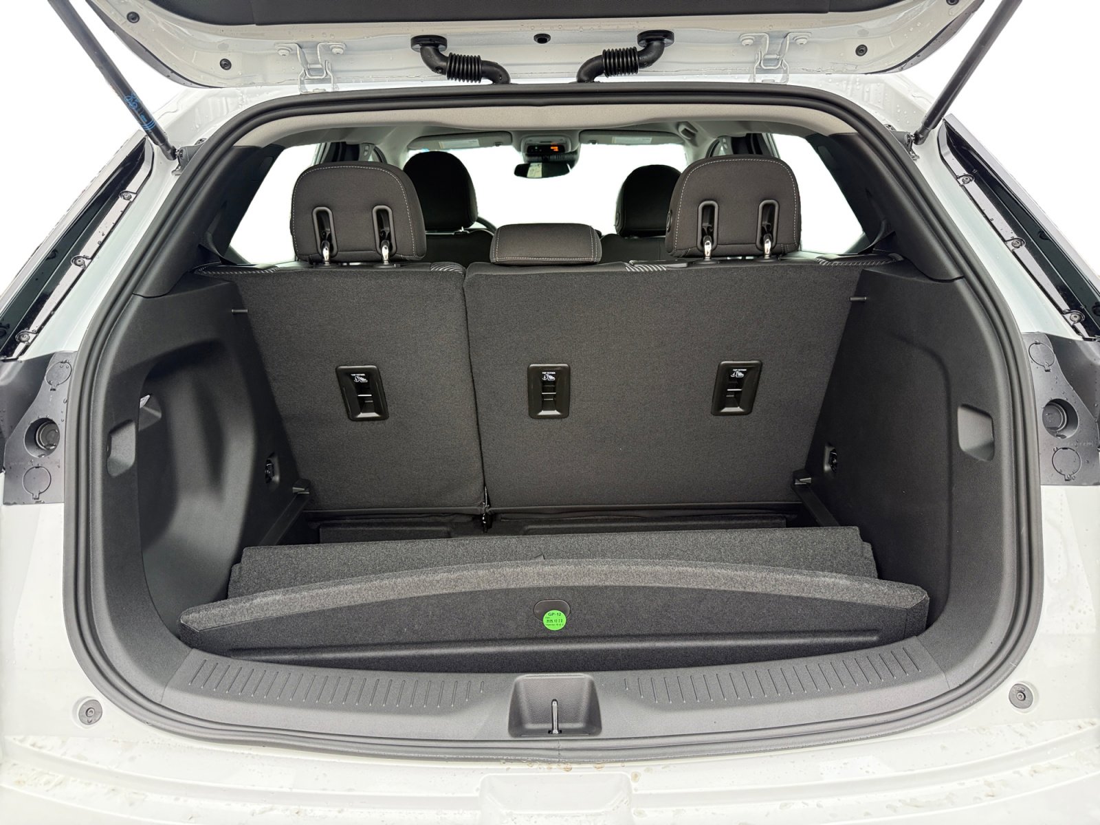 New 2027 Chevrolet Bolt LT image 17