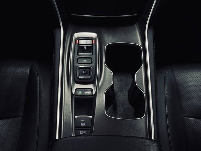 Used 2018 Honda Accord Touring image 29