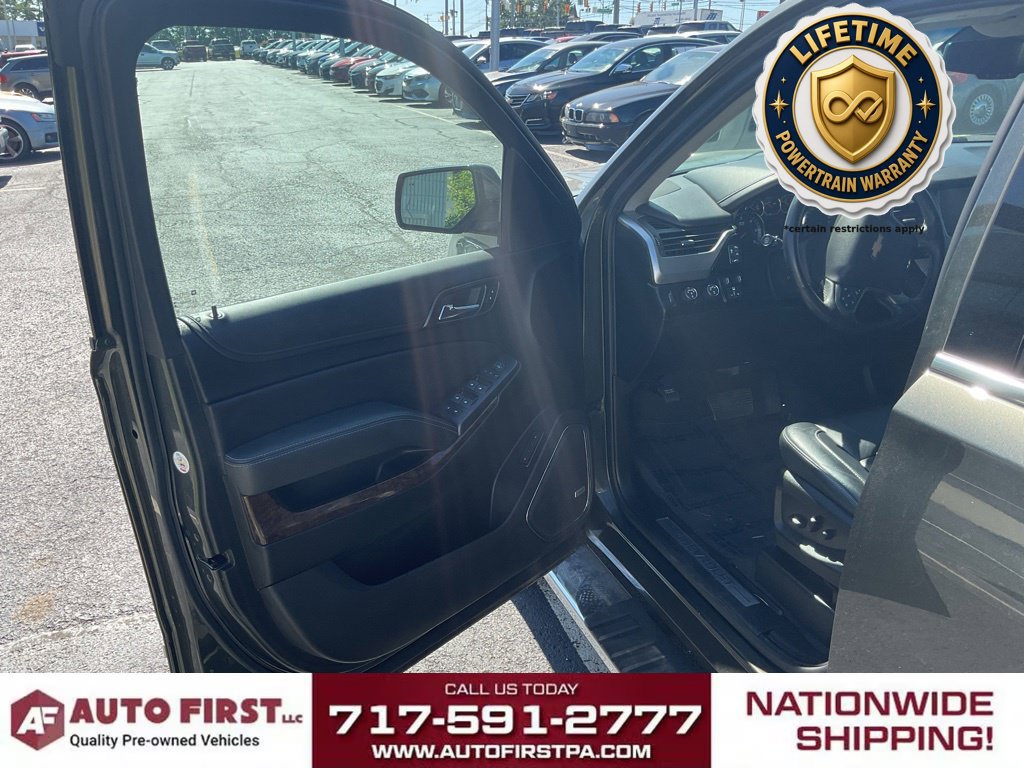 Used 2019 Chevrolet Tahoe LT w/ LT Signature Package AWD/4WD image 6