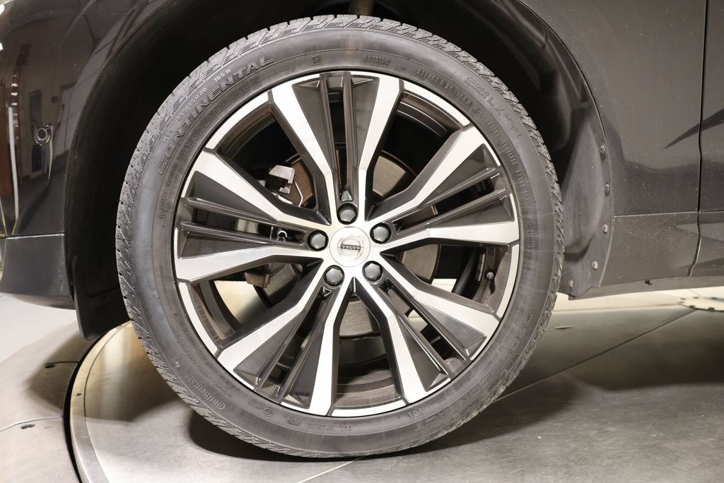 Used 2023 Volvo XC60 B5 Plus w/ Protection Package Premier AWD/4WD image 9