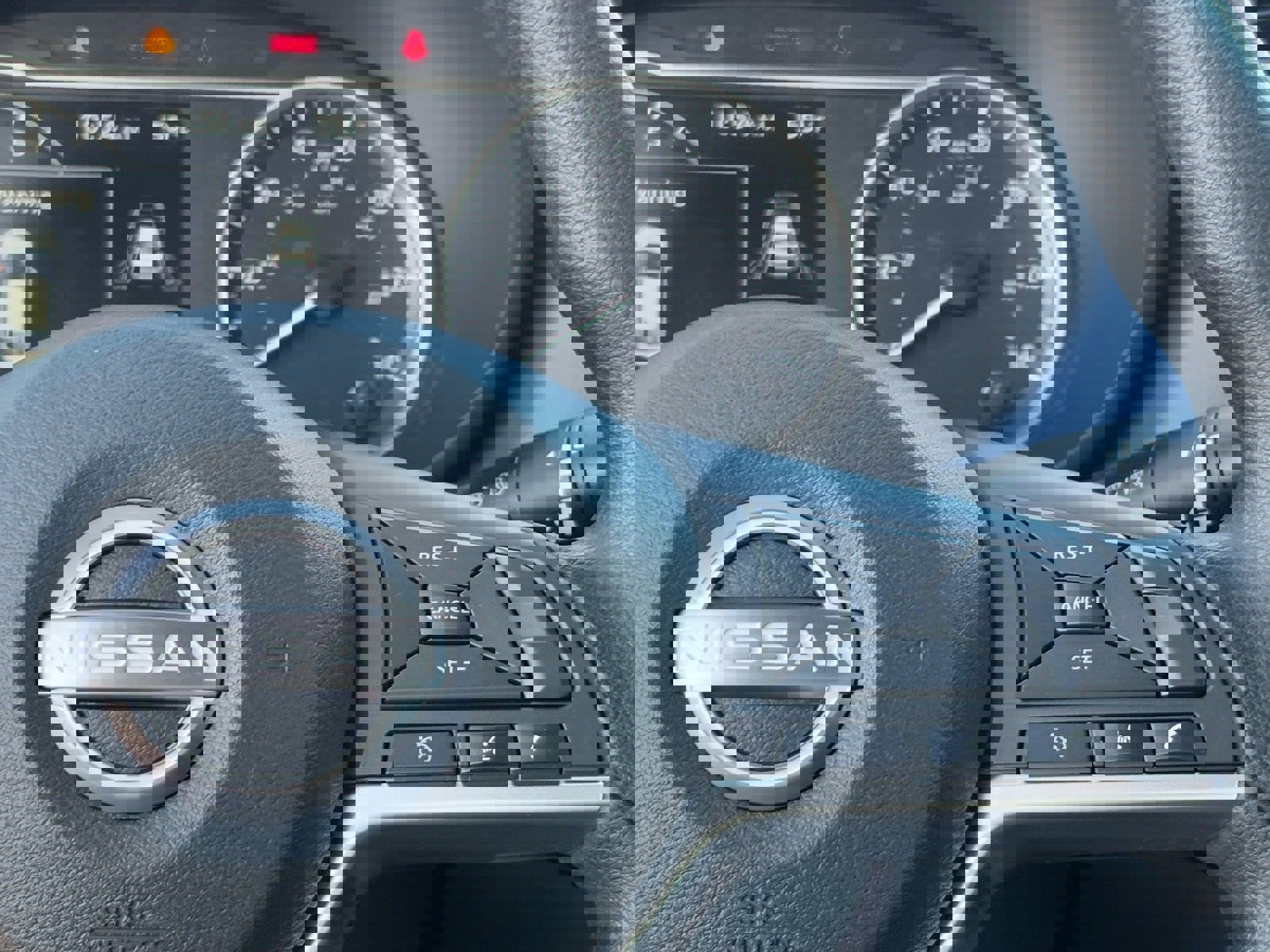 New 2025 Nissan Versa SV image 21