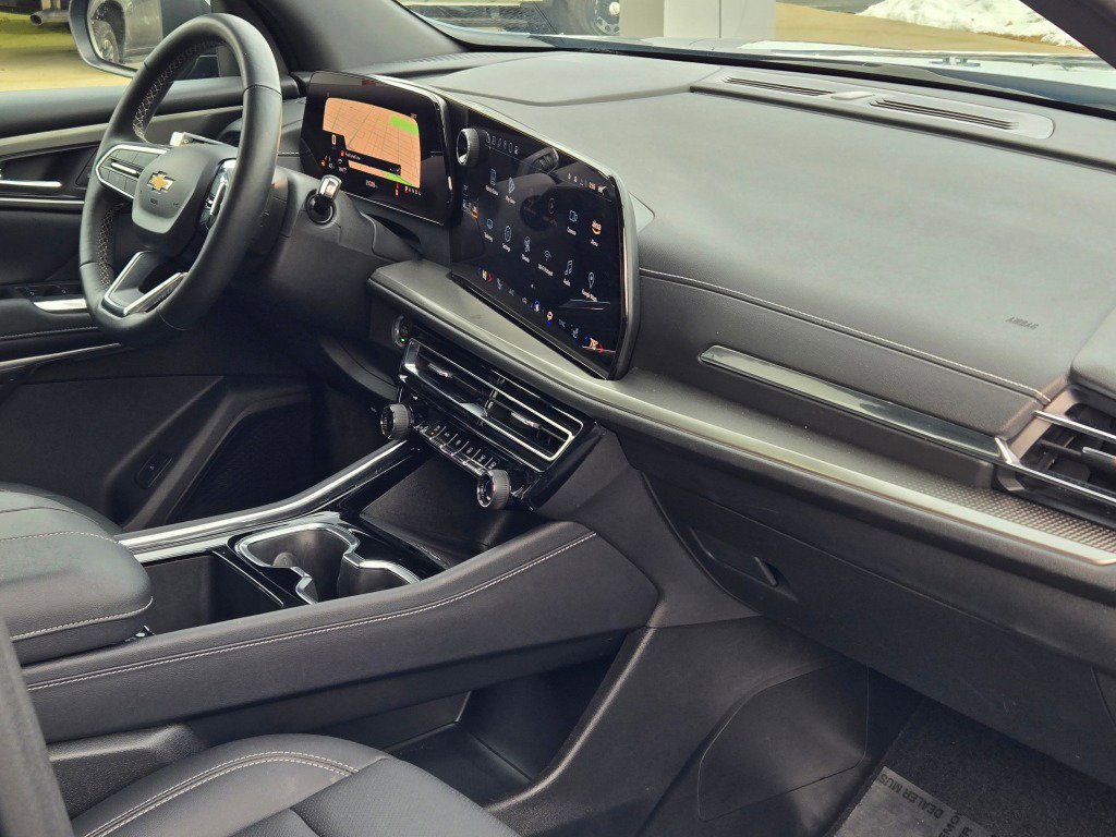 Certified 2025 Chevrolet Traverse LT image 7