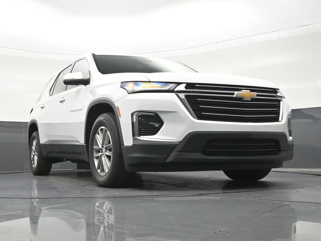 Used 2023 Chevrolet Traverse LT FWD image 29