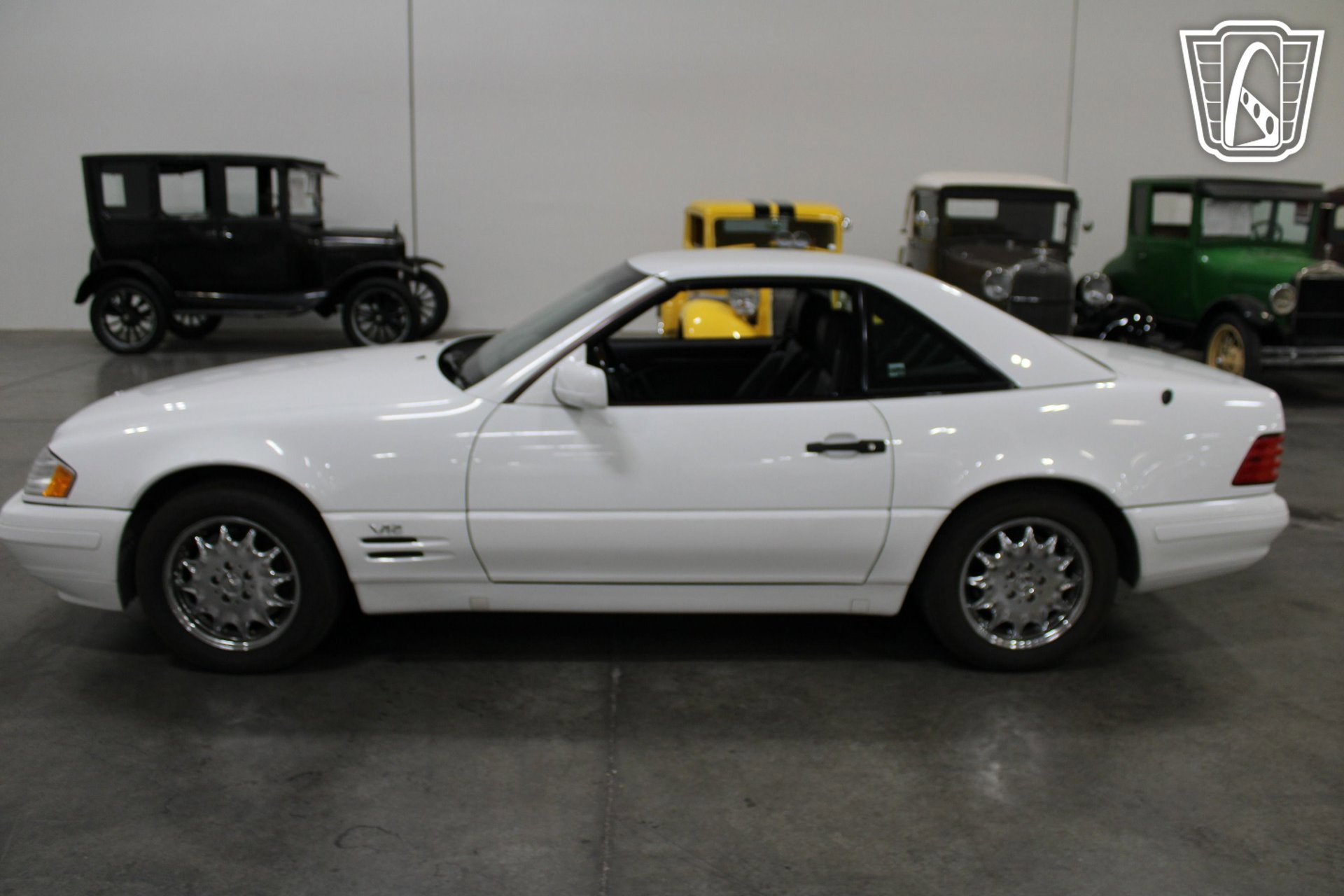 Used 1998 Mercedes-Benz SL 600 image 2