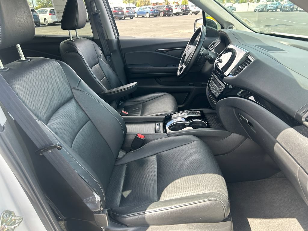Used 2020 Honda Pilot Elite image 40