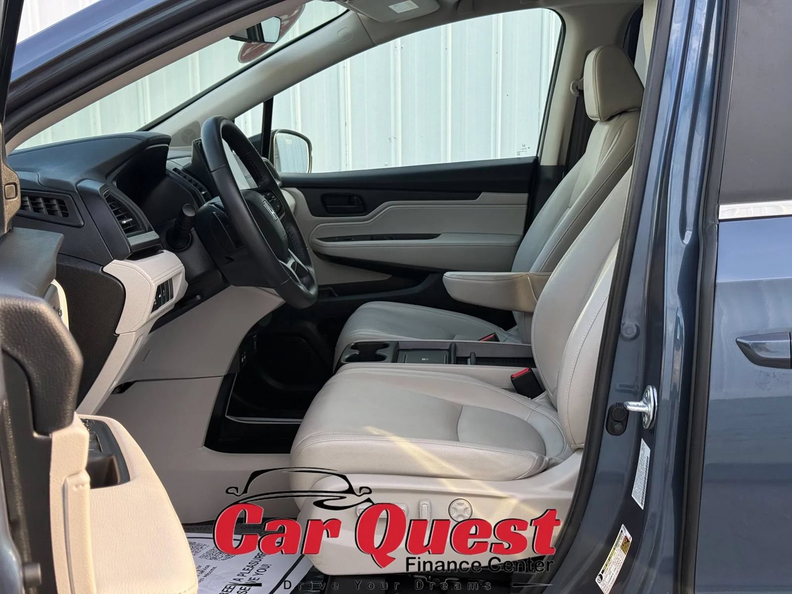 Used 2025 Honda Odyssey EX-L image 9