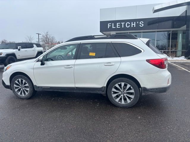 Used 2016 Subaru Outback 3.6R Limited image 7