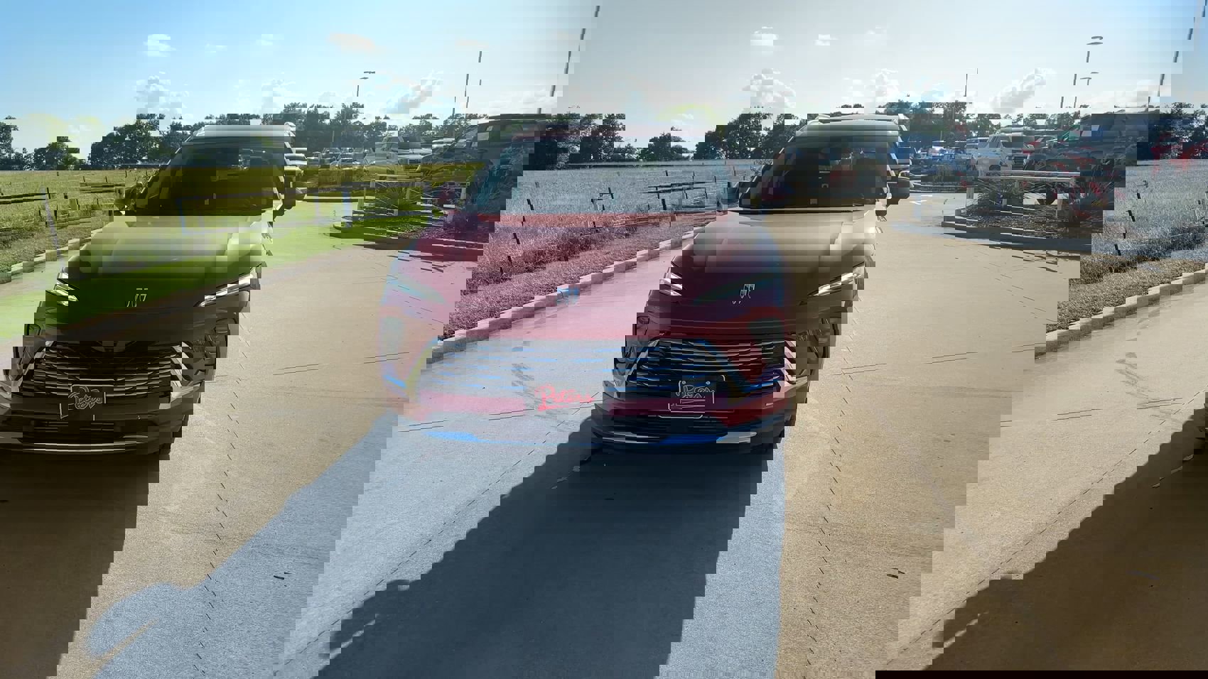 New 2025 Buick Envision Preferred image 3