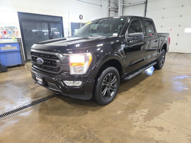 Used 2022 Ford F150 XLT w/ Equipment Group 301A Mid image 3