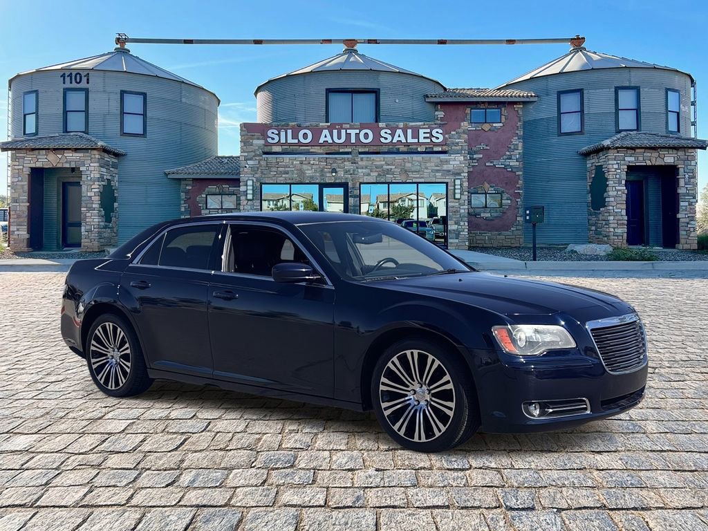 Used 2014 Chrysler 300 S image 7