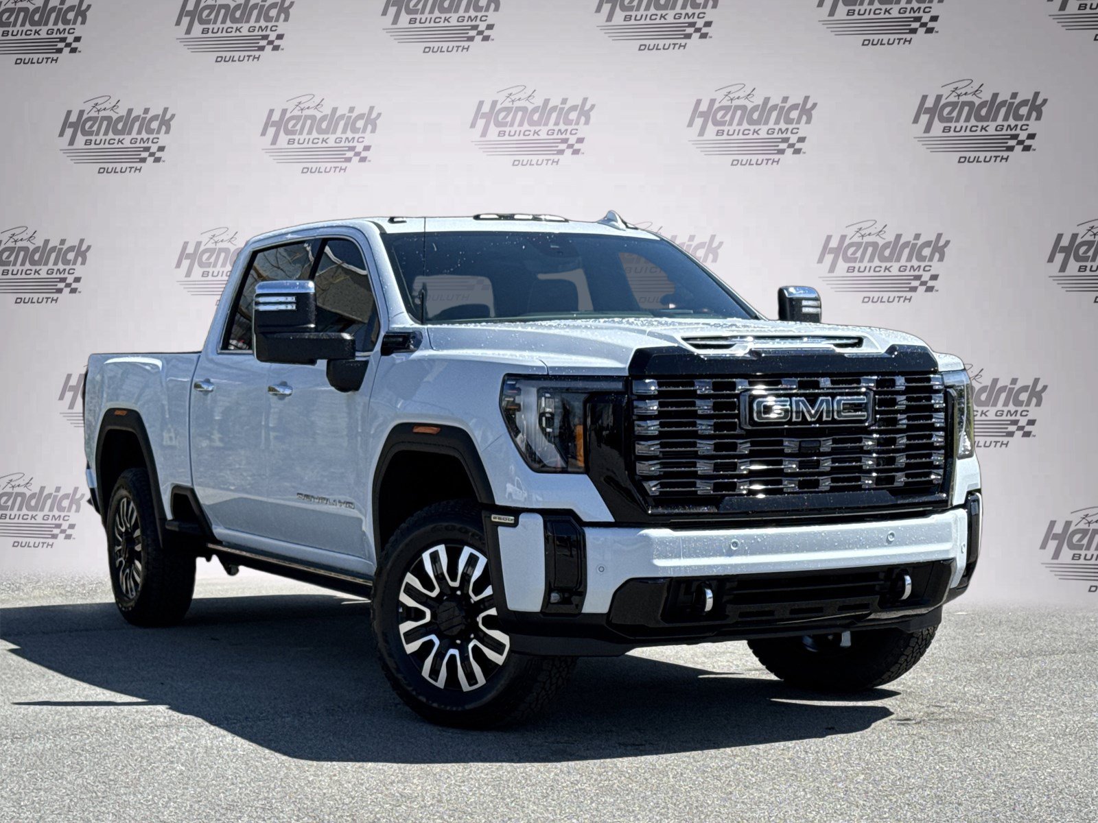 New 2026 GMC Sierra 2500 Denali Ultimate AWD/4WD image 2