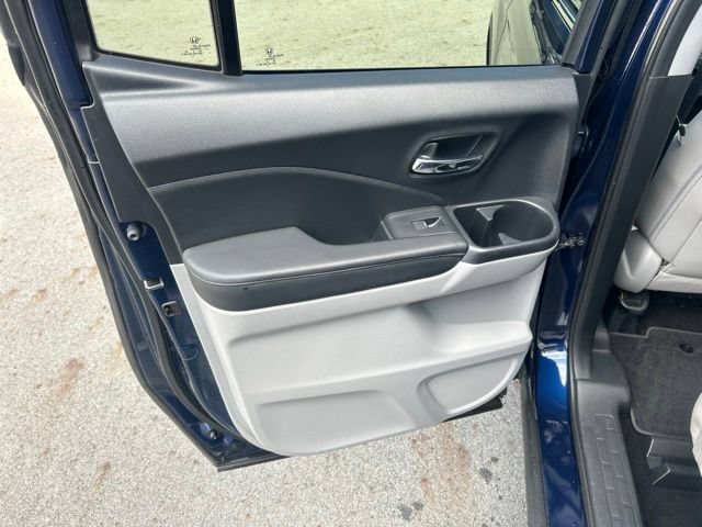 Used 2017 Honda Ridgeline RTL-T image 38