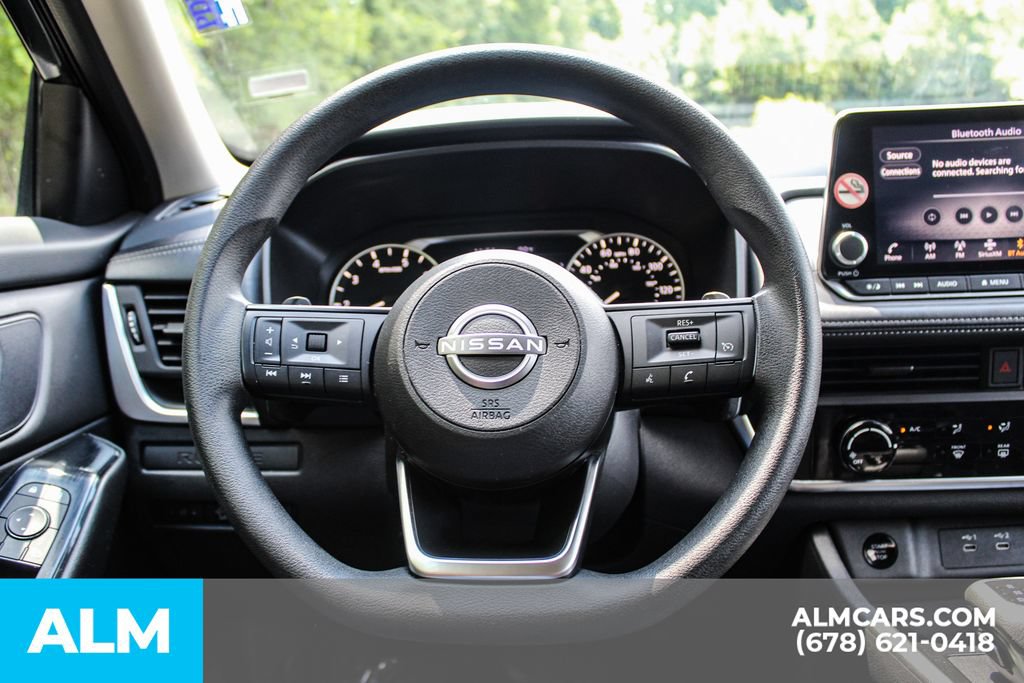 Used 2024 Nissan Rogue S AWD/4WD image 22