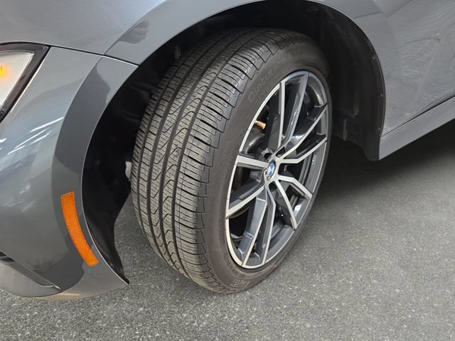 Used 2022 BMW 330i xDrive Sedan w/ Premium Package AWD/4WD image 30
