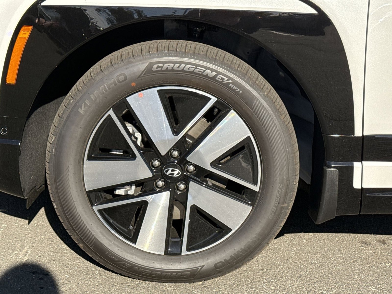 New 2026 Hyundai Ioniq 9 SEL image 12