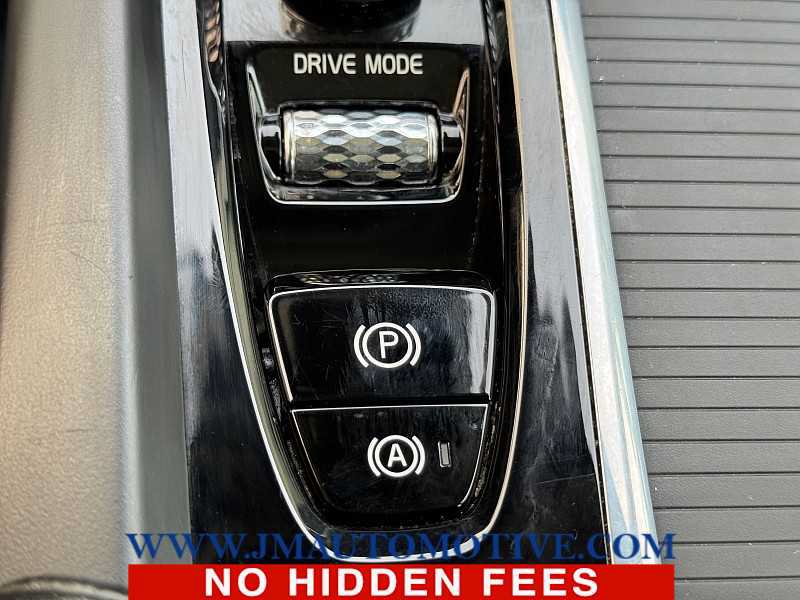 Used 2020 Volvo S60 T6 Momentum w/ Premium Package AWD/4WD image 31