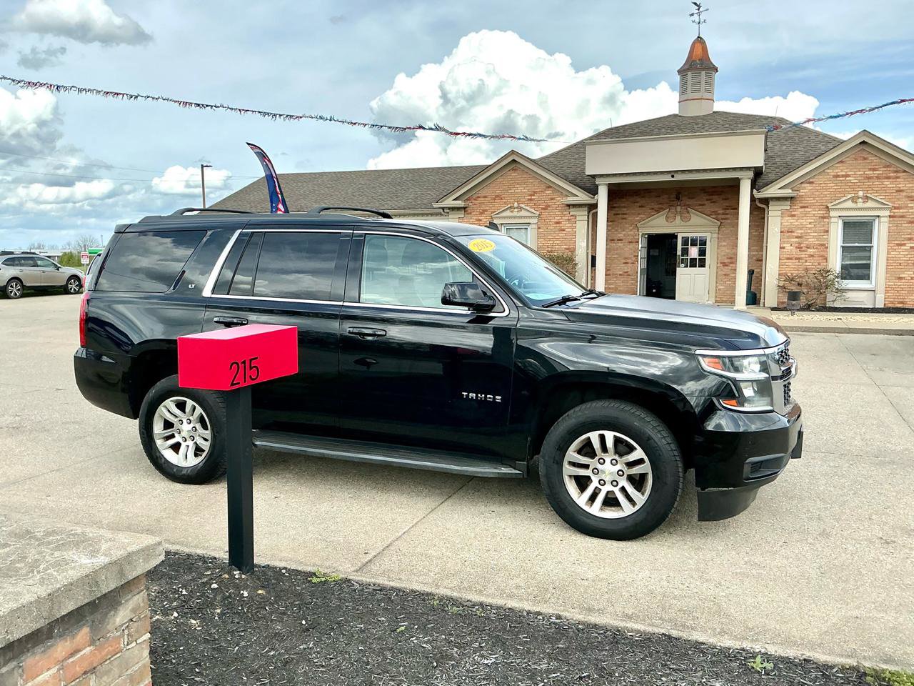 Used 2015 Chevrolet Tahoe LT image 4