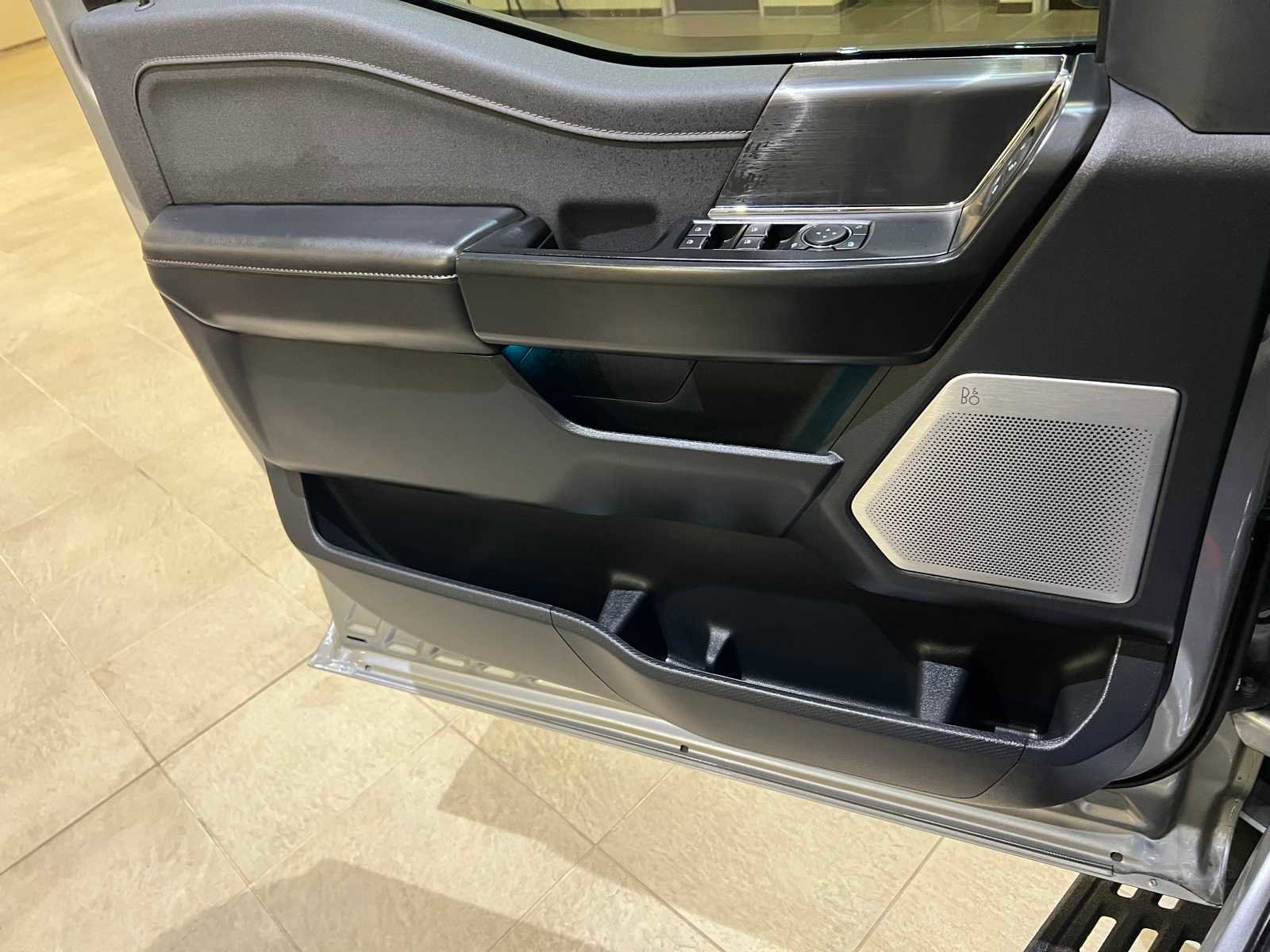 Used 2022 Ford F150 Raptor w/ Equipment Group 801A High image 18