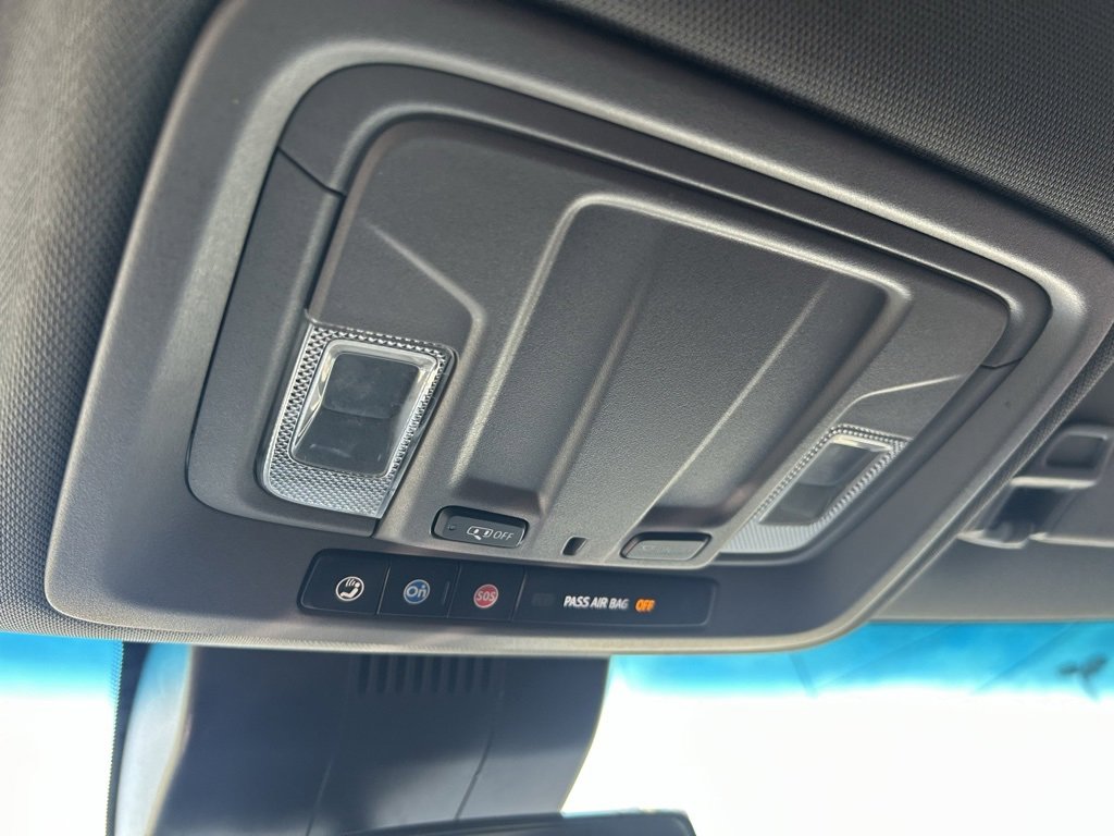 Used 2022 GMC Sierra 1500 Elevation image 24