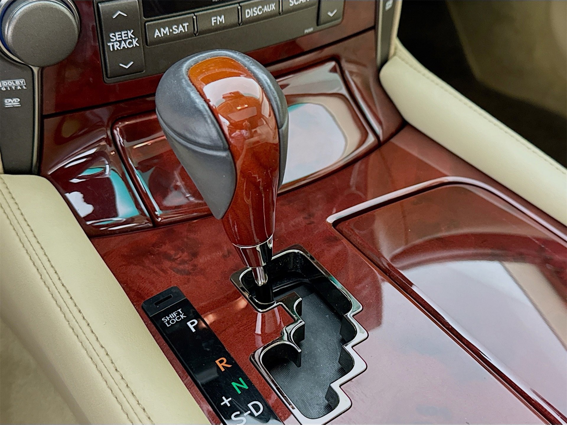 Used 2007 Lexus LS 460 image 18