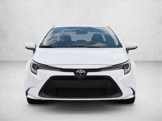 Used 2021 Toyota Corolla LE FWD image 2