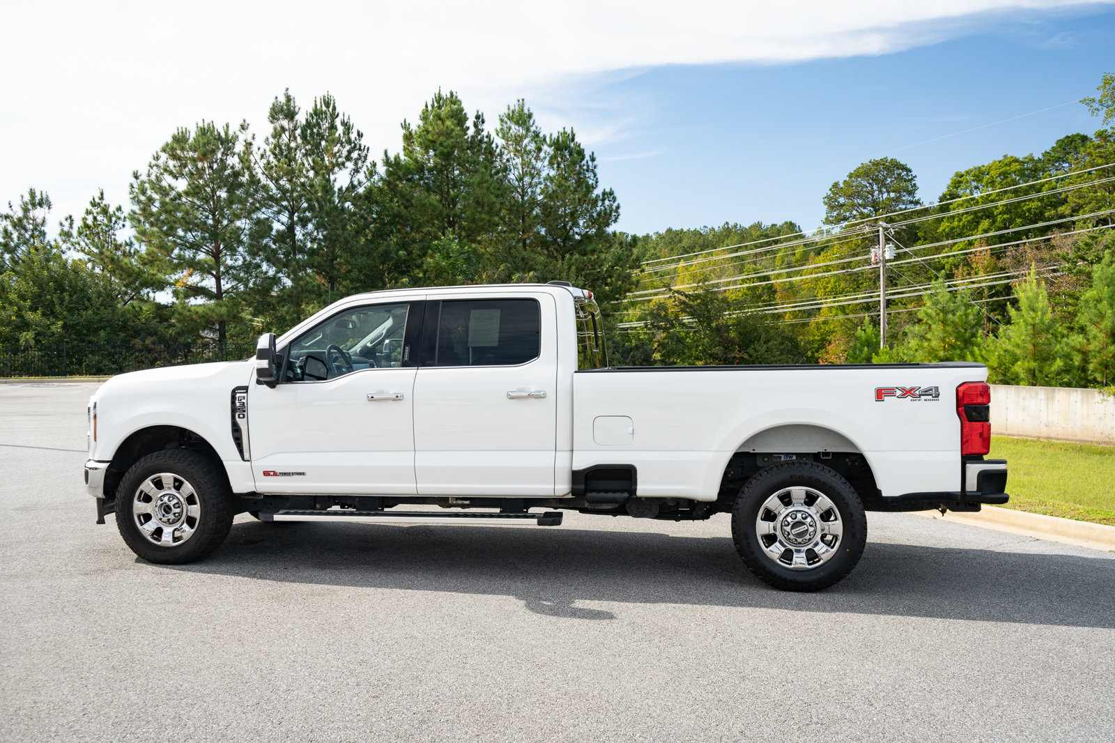 Used 2024 Ford F350 Lariat w/ Chrome Package AWD/4WD image 7