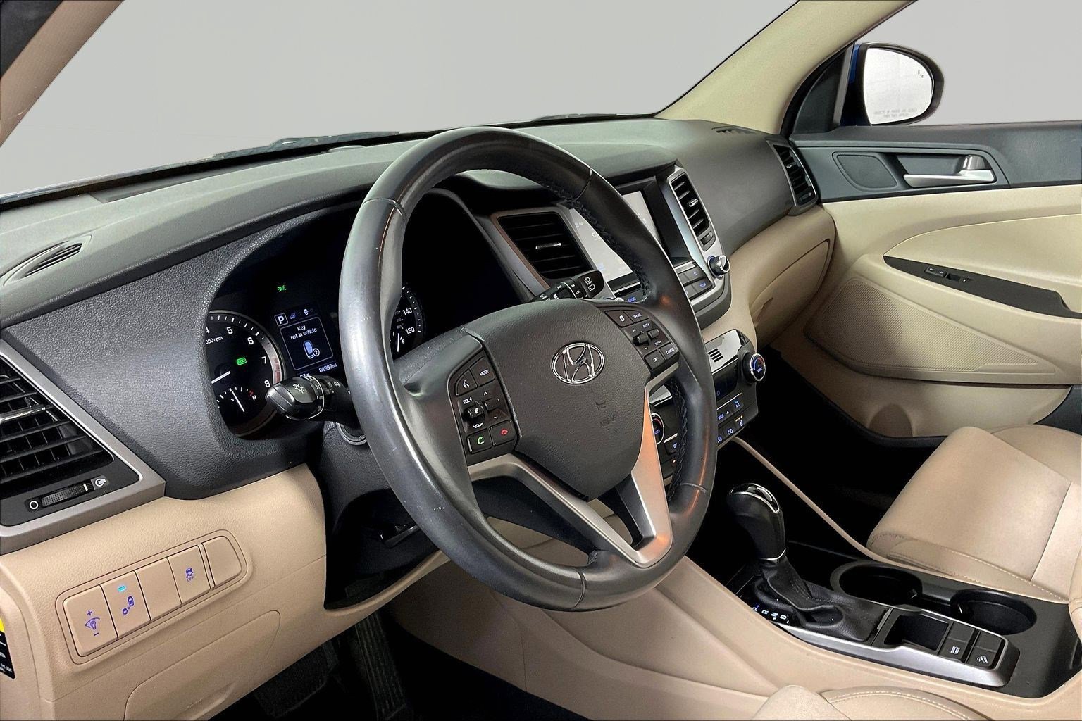 Used 2018 Hyundai Tucson Sport image 17
