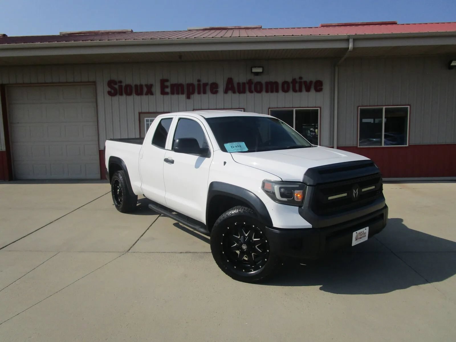 Used 2017 Toyota Tundra SR