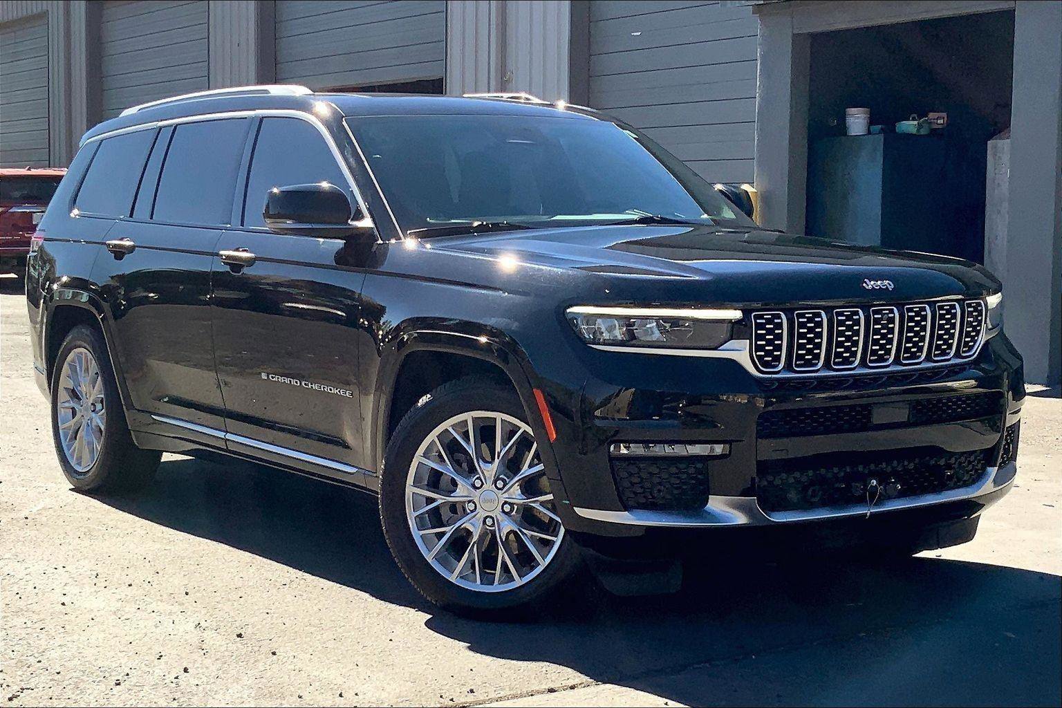 Certified 2021 Jeep Grand Cherokee L Summit w/ Advanced Protech Group IV image 35
