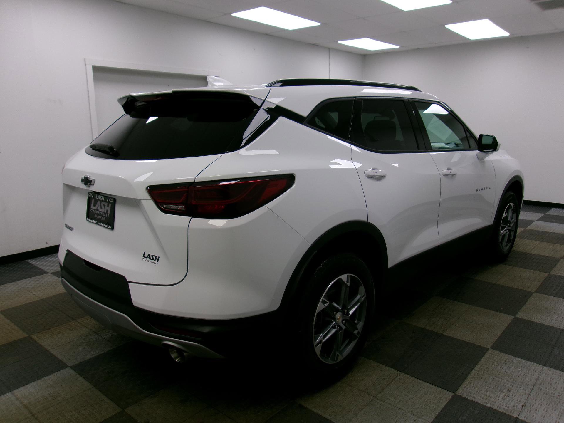 Certified 2024 Chevrolet Blazer LT w/ Convenience Package image 13