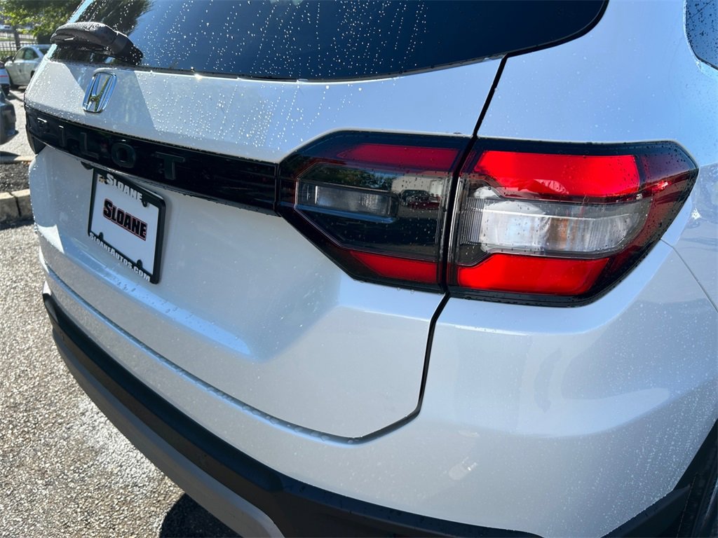 New 2025 Honda Pilot EX-L image 22