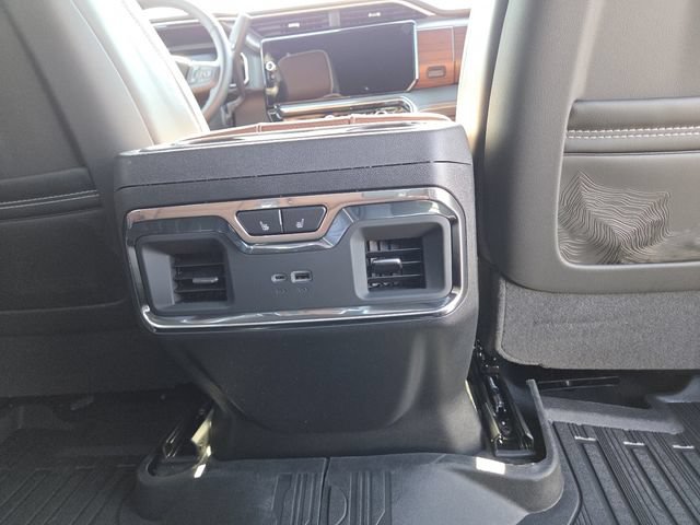 New 2026 GMC Sierra 3500 Denali Ultimate AWD/4WD image 26