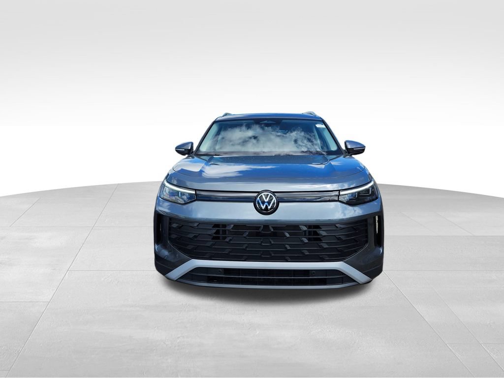 New 2026 Volkswagen Tiguan SE AWD/4WD image 2