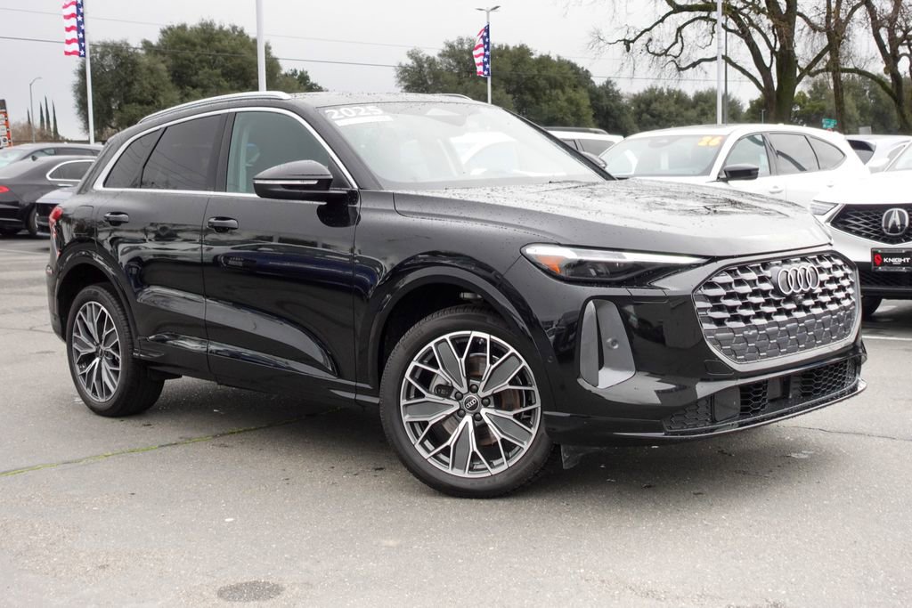 Used 2025 Audi Q5 Premium Plus w/ Premium Plus image 30