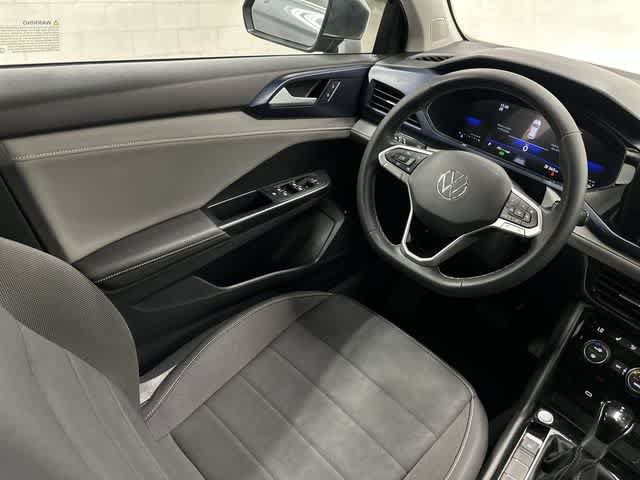 Used 2024 Volkswagen Taos SE FWD image 12