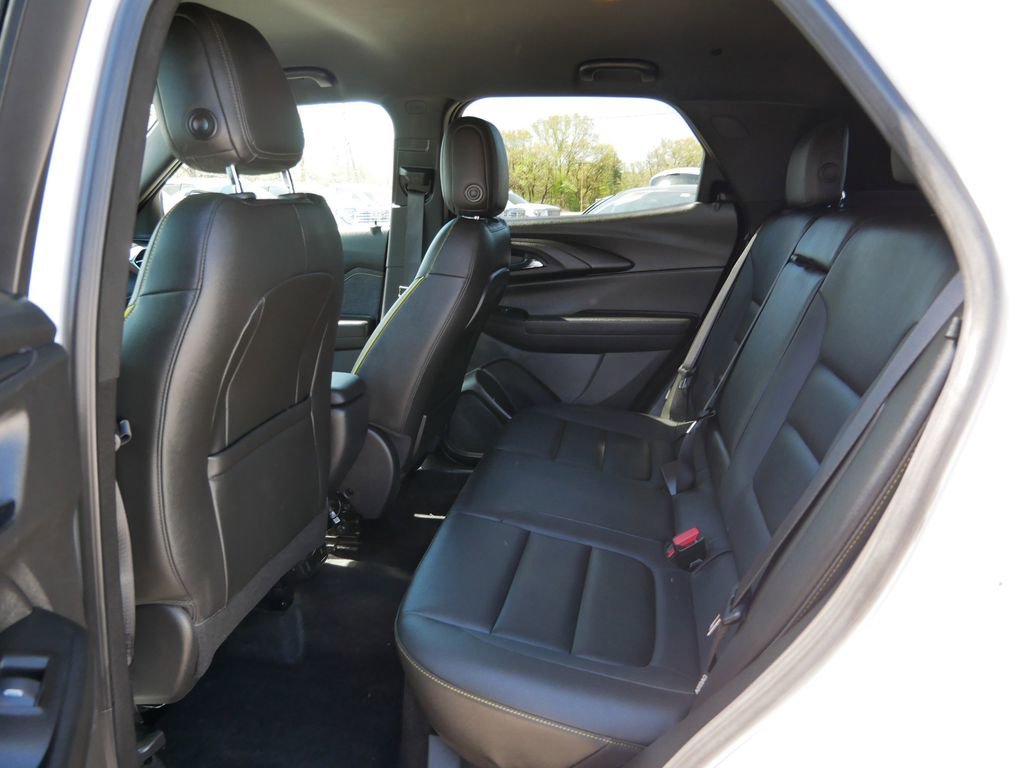 Used 2024 Chevrolet TrailBlazer ACTIV w/ Convenience Package AWD/4WD image 16