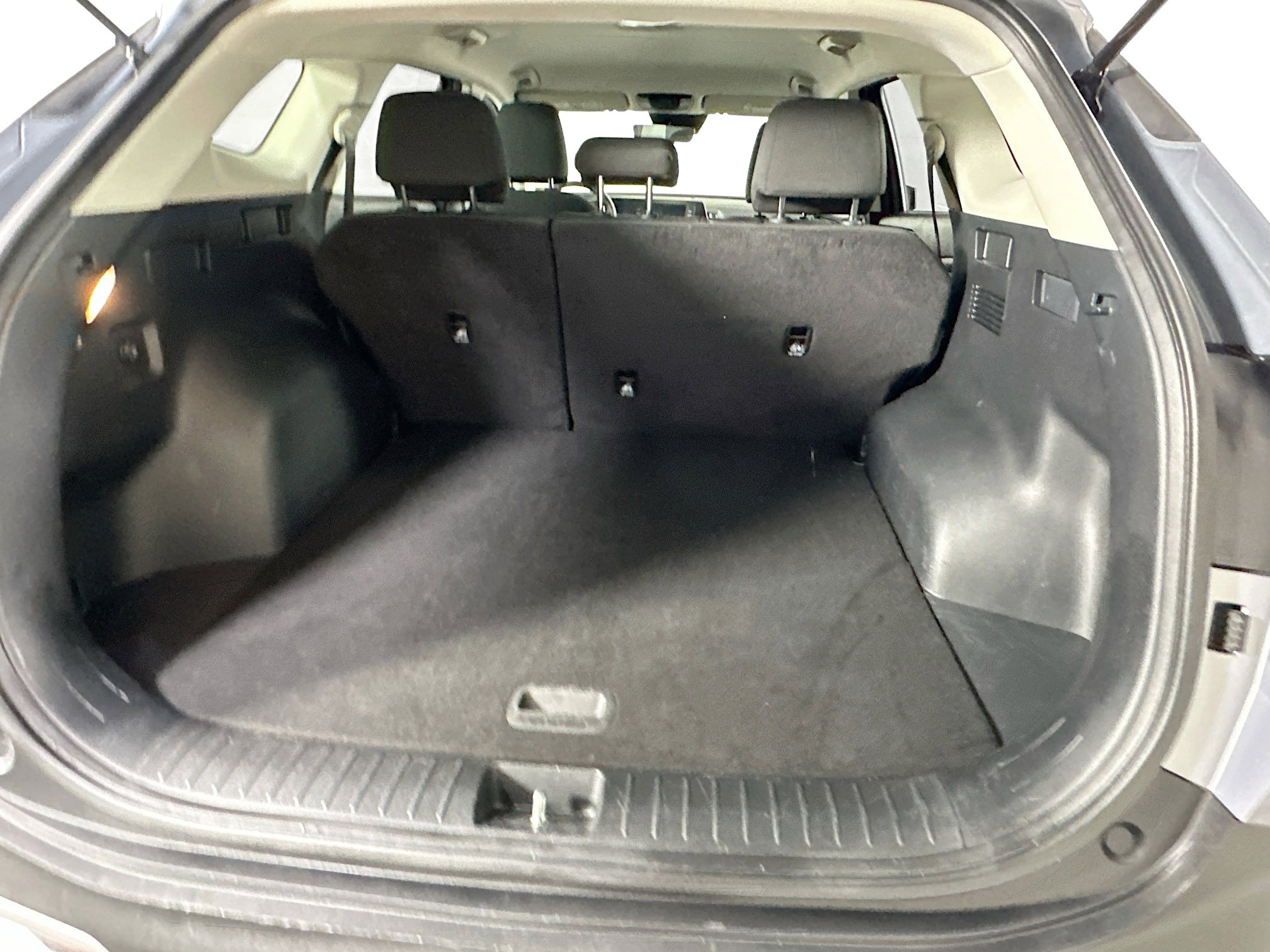 Used 2025 Kia Sportage LX image 27