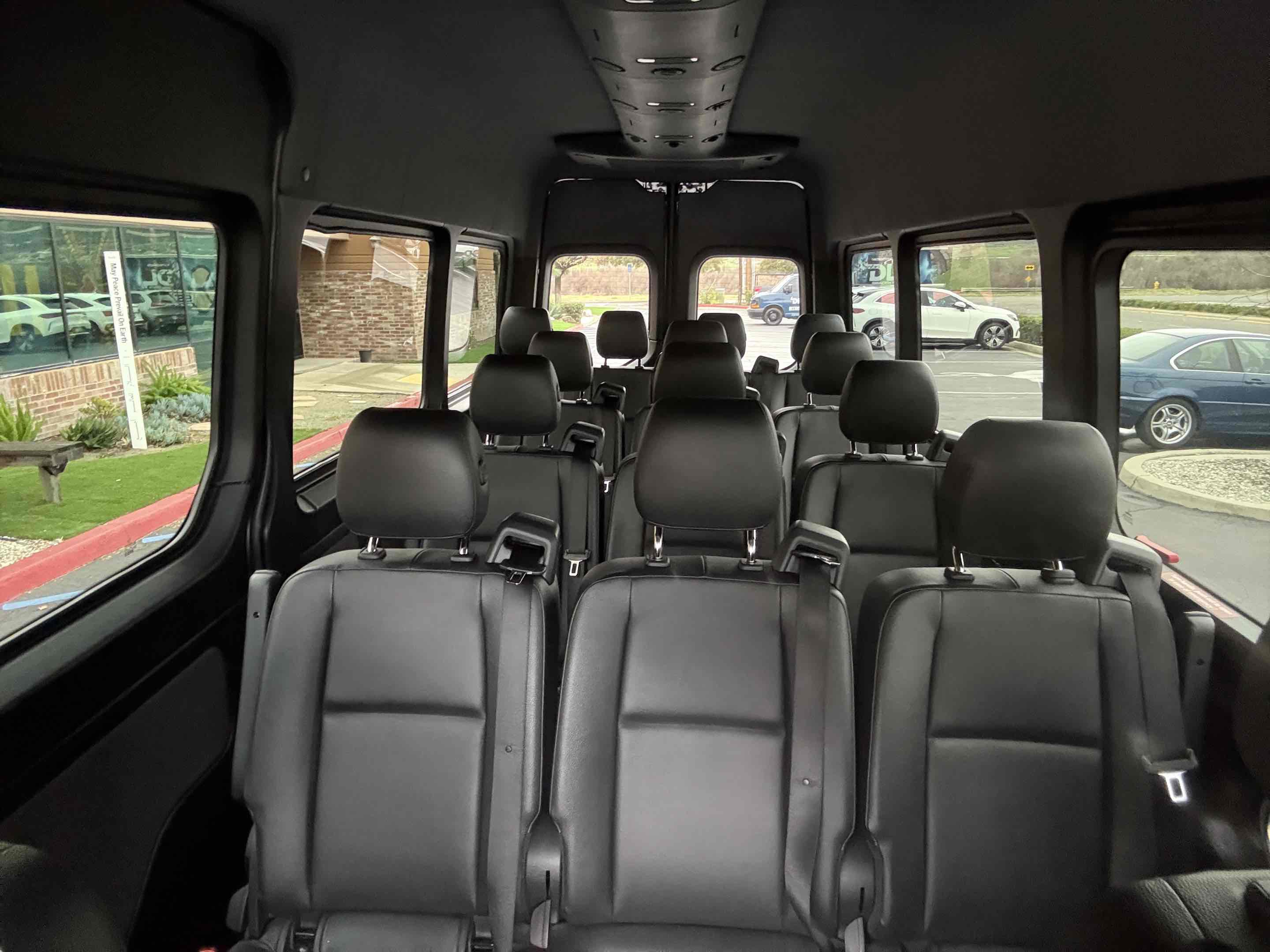 Used 2023 Mercedes-Benz Sprinter 2500 image 48