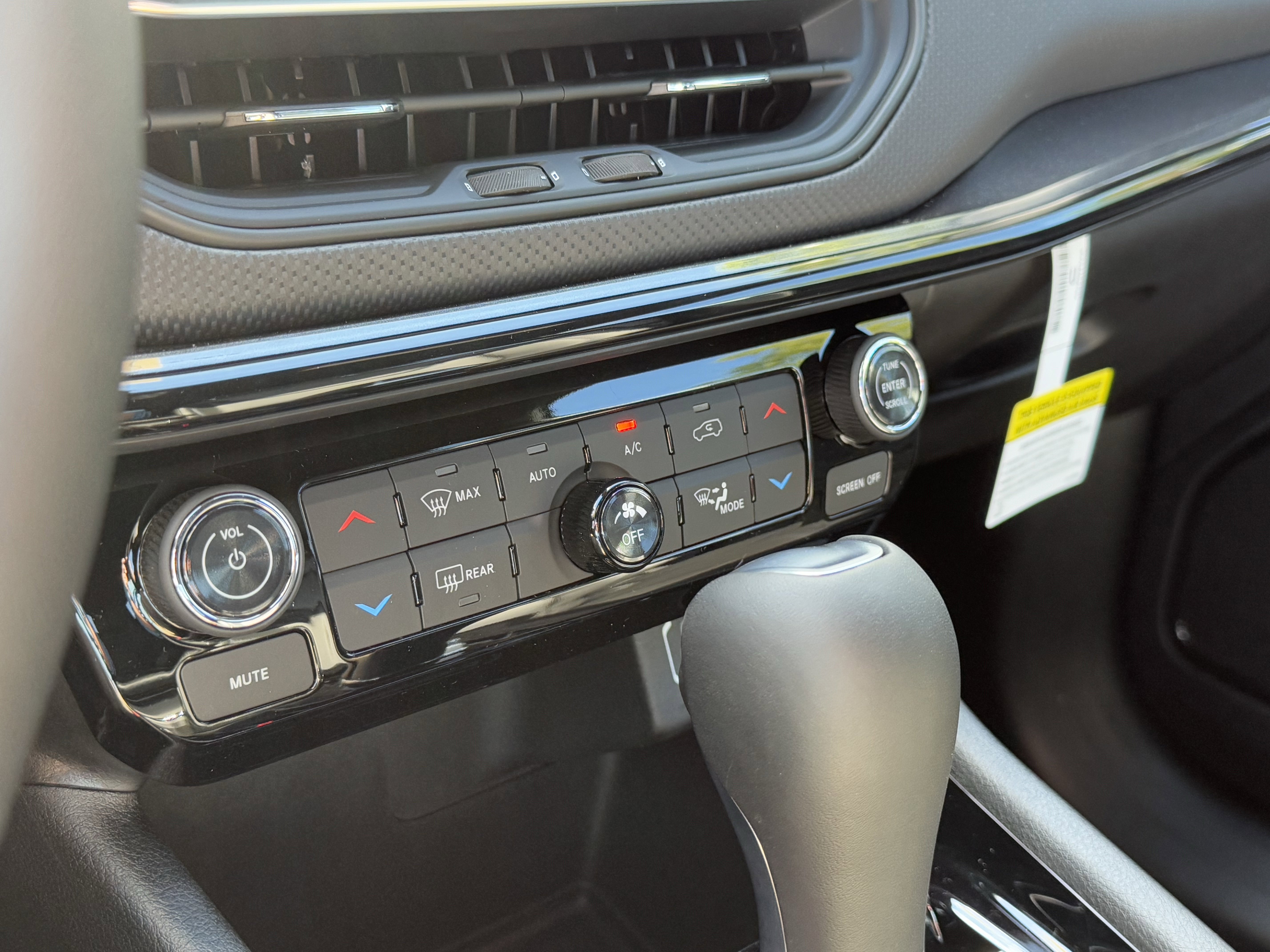 New 2026 Jeep Compass Limited image 20