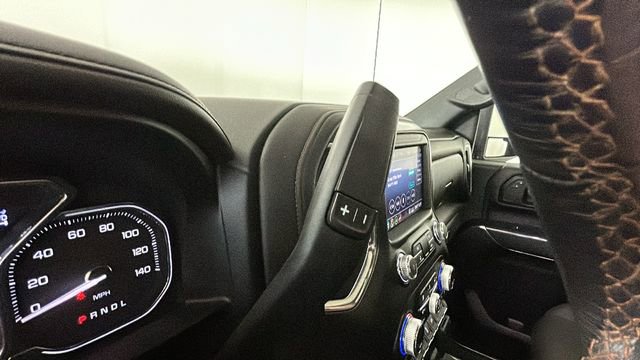 Used 2020 GMC Sierra 2500 AT4 w/ AT4 Premium Package AWD/4WD image 21