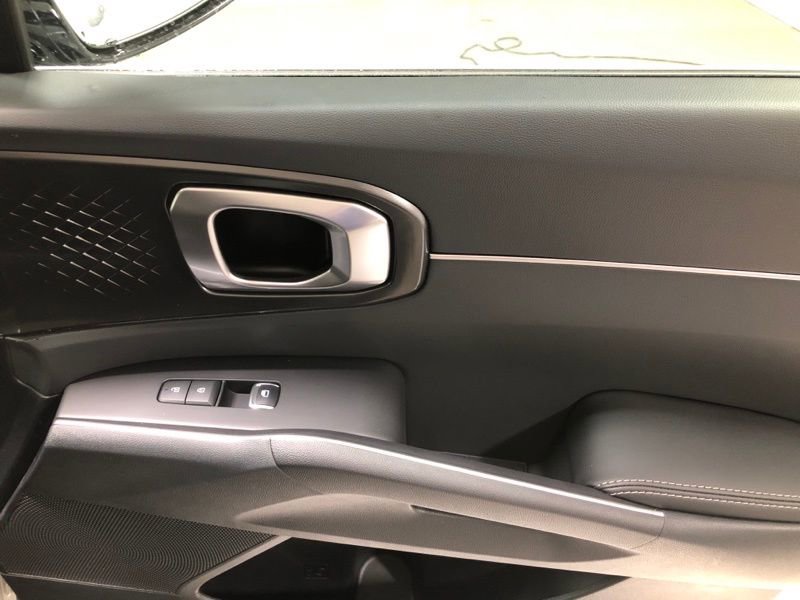 New 2026 Kia Sorento S w/ S Panoramic Sunroof Package image 15