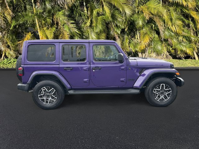 Used 2026 Jeep Wrangler Unlimited Sahara AWD/4WD image 4