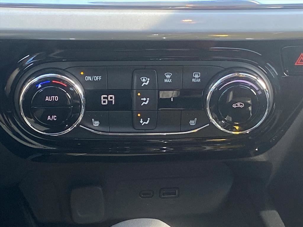 New 2026 Chevrolet Trax LT w/ Driver Confidence Package image 11