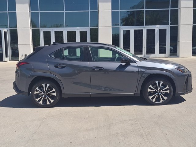 New 2026 Lexus UX 300h AWD image 3