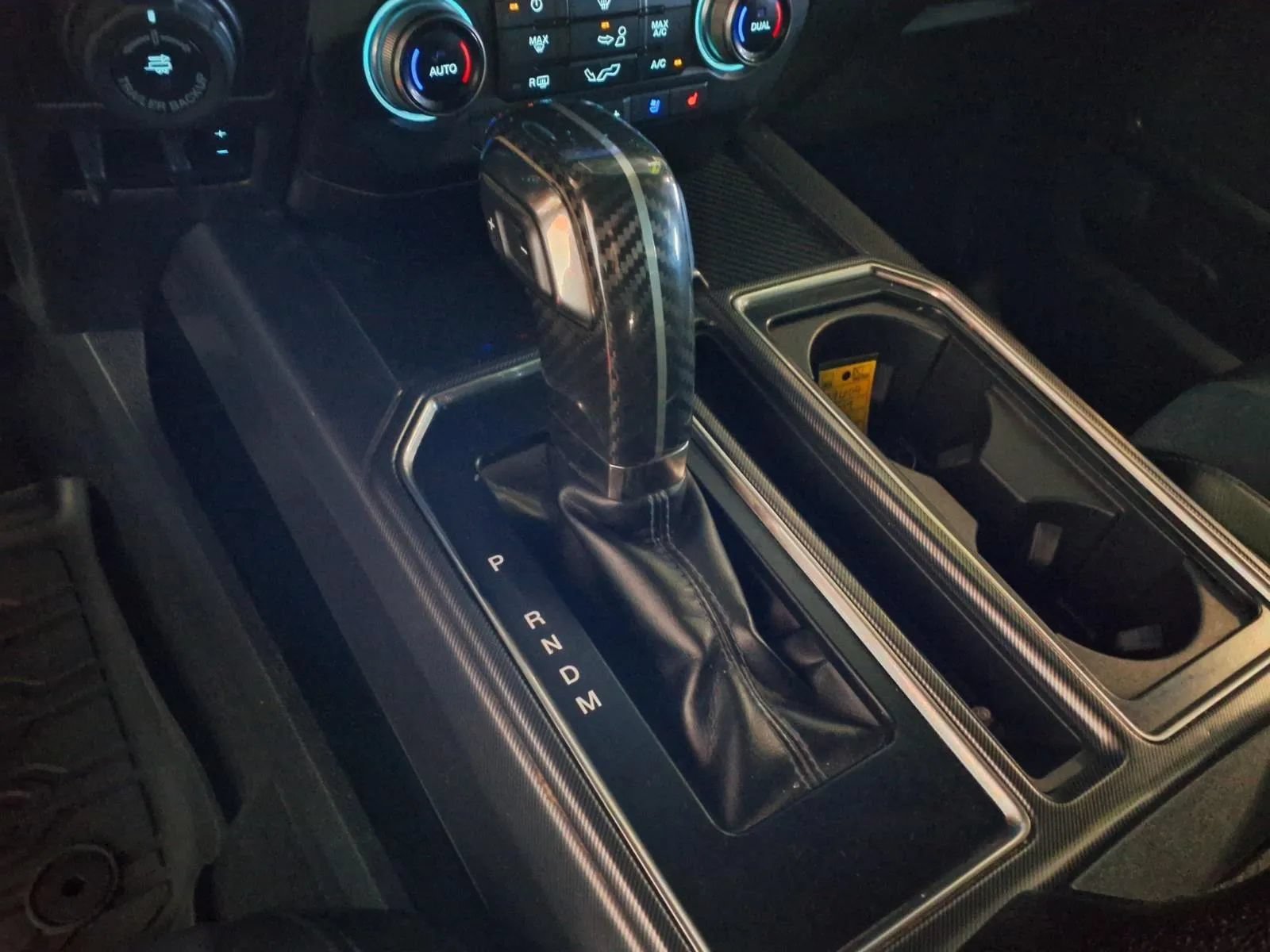 Used 2019 Ford F150 Raptor w/ Equipment Group 802A Luxury AWD/4WD image 23