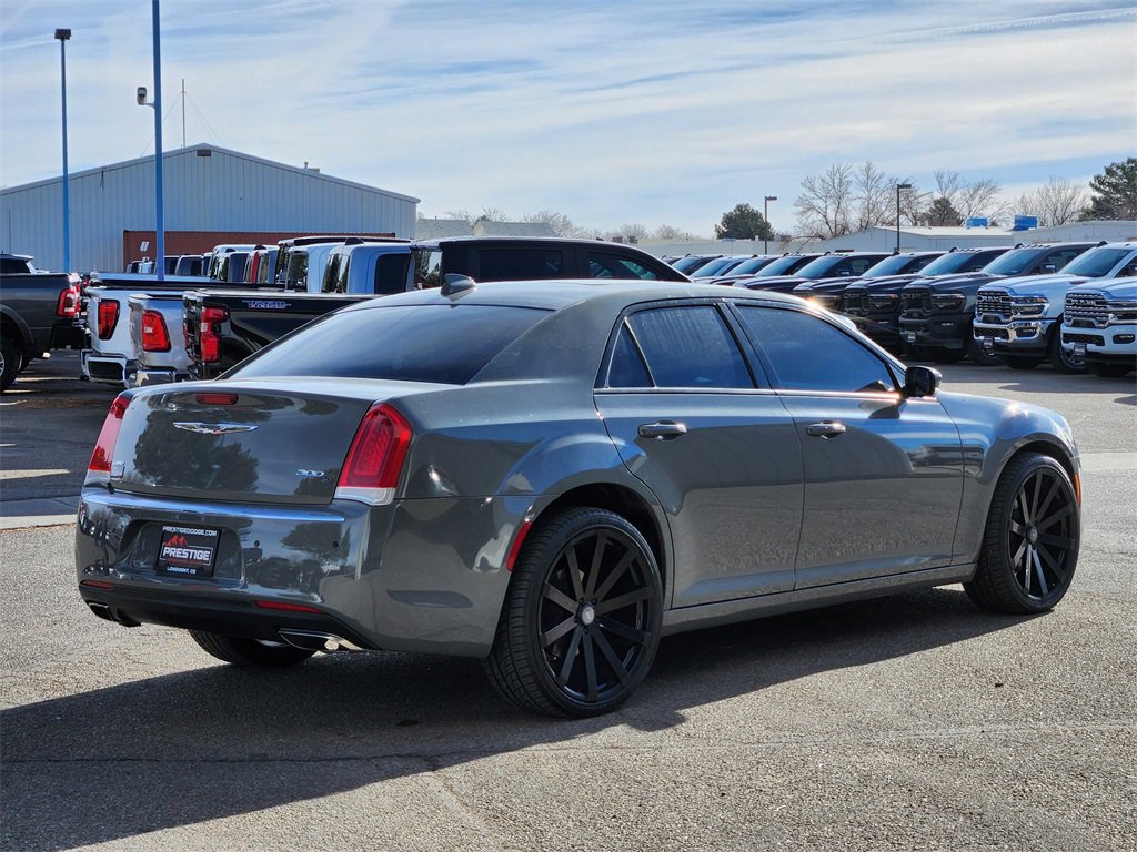 Used 2017 Chrysler 300 S w/ 300S Premium Group image 3
